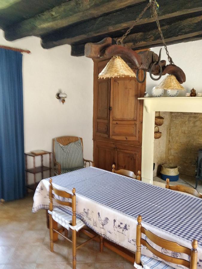 Ferienhaus La Bessede La Chapelle-Aubareil